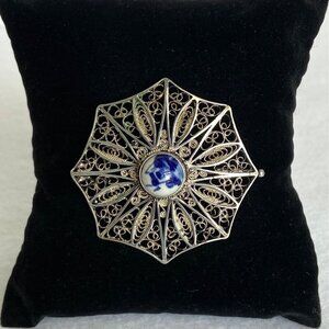 VTG Sterling Silver 925 1.71" Domed Signed Delft Filigree Spun Silver Brooch